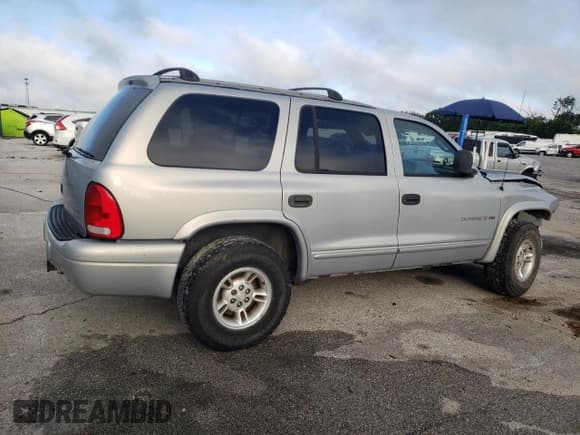 ✅ 2000 Dodge Durango • VIN: 1B4HS28N3YF101693 • Lot: 62966245. Wystawiony na Copart z przebiegiem 146 453 mil. Bezpłatny archiwum sprzedaży aukcyjnych z USA i szczegółowy raport historii pojazdu na DreamBid. Zdjęcie 3.