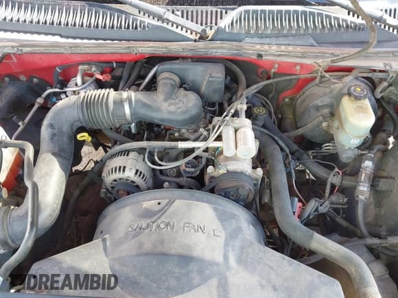 ✅ 2002 Chevrolet Silverado 1500 • VIN: 1GCEC14W22Z100150 • Lot: 43317354. Wystawiony na IAAI z przebiegiem 162 405 mil. Bezpłatny archiwum sprzedaży aukcyjnych z USA i szczegółowy raport historii pojazdu na DreamBid. Zdjęcie 10.