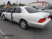 ✅ 1998 Lexus LS 400 • VIN: JT8BH28F4W0128982 • Лот: 42888791. Опубликован ранее на IAAI с пробегом 126 940 миль. Бесплатный доступ к архиву аукционных продаж из США и подробный отчёт об истории автомобиля на DreamBid. Изображение 3.