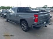 ✅ 2021 Chevrolet Silverado 1500 RST • VIN: 1GCUYEED7MZ321389 • Lot: 42970662. Wystawiony na IAAI z przebiegiem 47 116 mil. Bezpłatny archiwum sprzedaży aukcyjnych z USA i szczegółowy raport historii pojazdu na DreamBid. Zdjęcie 3.