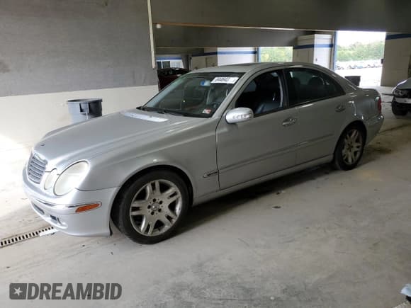 ✅ 2003 Mercedes-Benz E 500 • VIN: WDBUF70J83A334582 • Лот: 84464315. Опубликован ранее на Copart с пробегом 168 945 миль. Бесплатный доступ к архиву аукционных продаж из США и подробный отчёт об истории автомобиля на DreamBid. Изображение 1.