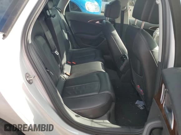 ✅ 2015 Audi A6 Premium • VIN: WAUFFAFC9FN015461 • Lot: 84965344. Wystawiony na Copart z przebiegiem 100 317 mil. Bezpłatny archiwum sprzedaży aukcyjnych z USA i szczegółowy raport historii pojazdu na DreamBid. Zdjęcie 10.