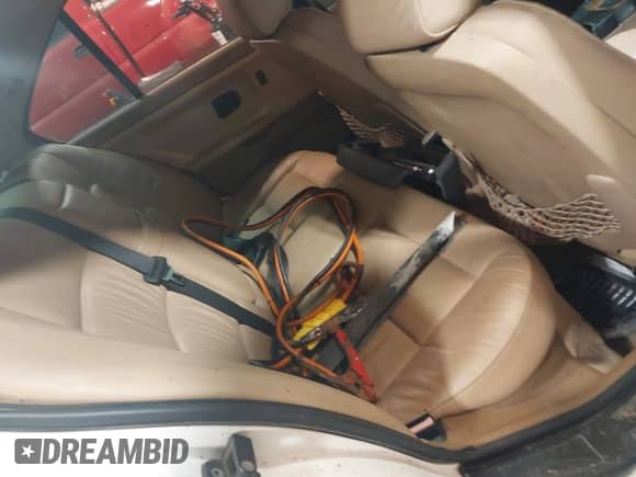 1998 BMW 3 Series 328i with VIN WBACD4323WAV62223, listed as a IAAI auction lot 42217700 with 197,482 mi miles and . Bid and sale history available at DreamBid. Image 8.