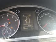 ✅ 2012 Volkswagen CC Sport • VIN: WVWNP7AN7CE533605 • Lot: 73204954. Wystawiony na Copart z przebiegiem 165 019 mil. Bezpłatny archiwum sprzedaży aukcyjnych z USA i szczegółowy raport historii pojazdu na DreamBid. Zdjęcie 9.