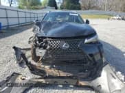 ✅ 2023 Lexus UX 250h Premium • VIN: JTHP6JBH3P2133788 • Lot: 49822175. Wystawiony na Copart z przebiegiem Nie podano. Bezpłatny archiwum sprzedaży aukcyjnych z USA i szczegółowy raport historii pojazdu na DreamBid. Zdjęcie 5.