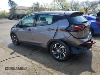 ✅ 2023 Chevrolet Bolt EV 2LT • VIN: 1G1FX6S03P4191947 • Lot: 55965675. Wystawiony na Copart z przebiegiem 28 450 mil. Bezpłatny archiwum sprzedaży aukcyjnych z USA i szczegółowy raport historii pojazdu na DreamBid. Zdjęcie 2.