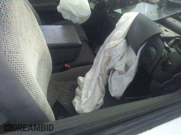 2001 Dodge 1500 with VIN 1B7HC16Y91S239209, listed as a IAAI auction lot 41202721 with 230,011 mi miles and . Bid and sale history available at DreamBid. Image 5.