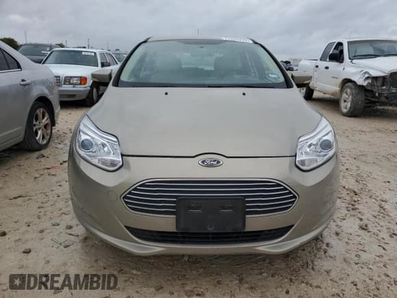 ✅ 2015 Ford Focus Electric • VIN: 1FADP3R45FL222017 • Лот: 73420413. Опубликован ранее на Copart с пробегом 58 205 миль. Бесплатный доступ к архиву аукционных продаж из США и подробный отчёт об истории автомобиля на DreamBid. Изображение 5.
