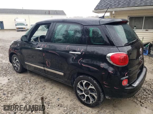✅ 2014 FIAT 500L Lounge • VIN: ZFBCFACH0EZ013324 • Lot: 75293764. Listed on Copart with 73,597 mi. Free auction sales archive from the USA and detailed vehicle history report at DreamBid. Image 2.