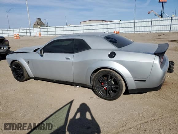 ✅ 2020 Dodge Challenger SRT Hellcat Widebody • VIN: 2C3CDZC93LH239532 • Lot: 72009684. Wystawiony na Copart z przebiegiem 50 633 mil. Bezpłatny archiwum sprzedaży aukcyjnych z USA i szczegółowy raport historii pojazdu na DreamBid. Zdjęcie 2.