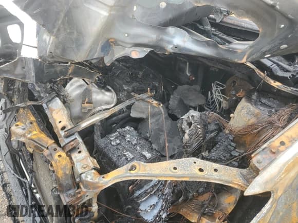 ✅ 2015 Toyota RAV4 XLE • VIN: 2T3WFREV8FW223716 • Lot: 55801215. Wystawiony na Copart z przebiegiem Nie podano. Bezpłatny archiwum sprzedaży aukcyjnych z USA i szczegółowy raport historii pojazdu na DreamBid. Zdjęcie 12.