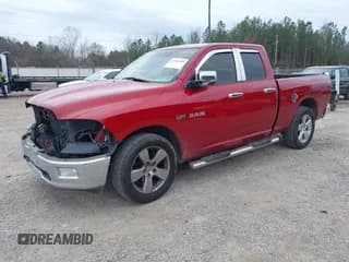 ✅ 2009 Dodge 1500 SLT • VIN: 1D3HB18T49S722968 • Lot: 41582583. Wystawiony na IAAI z przebiegiem 206 012 mil. Bezpłatny archiwum sprzedaży aukcyjnych z USA i szczegółowy raport historii pojazdu na DreamBid. Zdjęcie 2.