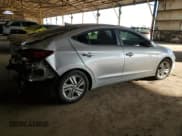 ✅ 2020 Hyundai Elantra SEL • VIN: 5NPD84LF5LH588437 • Лот: 90357575. Опубликован ранее на Copart с пробегом 108 710 миль. Бесплатный доступ к архиву аукционных продаж из США и подробный отчёт об истории автомобиля на DreamBid. Изображение 3.