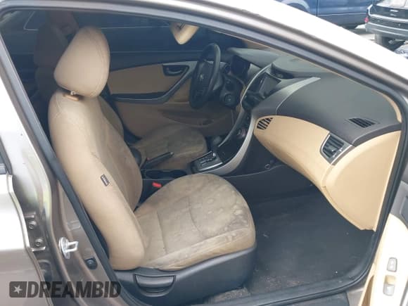 ✅ 2013 Hyundai Elantra GLS • VIN: 5NPDH4AE7DH384654 • Lot: 42754948. Listed on IAAI with 146,218 mi. Free auction sales archive from the USA and detailed vehicle history report at DreamBid. Image 5.