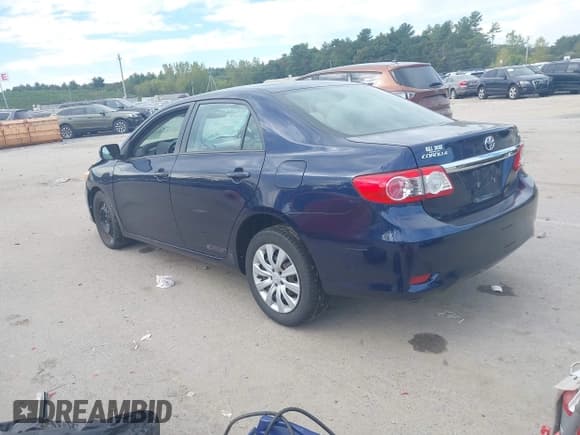 ✅ 2012 Toyota Corolla LE • VIN: 2T1BU4EE6CC890474 • Lot: 43217959. Wystawiony na IAAI z przebiegiem 56 414 mil. Bezpłatny archiwum sprzedaży aukcyjnych z USA i szczegółowy raport historii pojazdu na DreamBid. Zdjęcie 3.