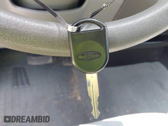 ✅ 2008 Ford F-150 XLT • VIN: 1FTPX14528FA29840 • Лот: 42460070. Опубликован ранее на IAAI с пробегом 91 675 миль. Бесплатный доступ к архиву аукционных продаж из США и подробный отчёт об истории автомобиля на DreamBid. Изображение 11.