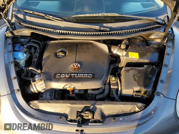 ✅ 2005 Volkswagen Beetle GLS • VIN: 3VWCD31Y15M308576 • Lot: 44155305. Listed on Copart with 163,353 mi. Free auction sales archive from the USA and detailed vehicle history report at DreamBid. Image 12.