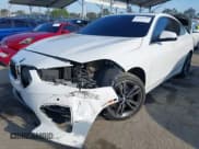 ✅ 2021 BMW 2 Series 228i • VIN: WBA53AK09M7H30650 • Lot: 42043390. Wystawiony na IAAI z przebiegiem 89 611 mil. Bezpłatny archiwum sprzedaży aukcyjnych z USA i szczegółowy raport historii pojazdu na DreamBid. Zdjęcie 2.