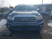 ✅ 2016 Toyota Sequoia Limited • VIN: 5TDJY5G1XGS127354 • Lot: 41291303. Wystawiony na IAAI z przebiegiem 106 327 mil. Bezpłatny archiwum sprzedaży aukcyjnych z USA i szczegółowy raport historii pojazdu na DreamBid. Zdjęcie 12.