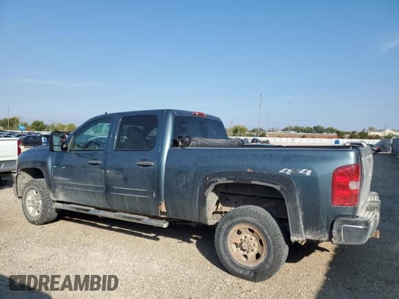 ✅ 2008 Chevrolet Silverado 2500HD LTZ • VIN: 1GCHK23K38F164700 • Лот: 85485155. Опубликован ранее на Copart с пробегом 185 788 миль. Бесплатный доступ к архиву аукционных продаж из США и подробный отчёт об истории автомобиля на DreamBid. Изображение 2.