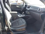 ✅ 2020 Chevrolet Blazer LT • VIN: 3GNKBJRS4LS545944 • Lot: 42670500. Wystawiony na IAAI z przebiegiem 75 844 mil. Bezpłatny archiwum sprzedaży aukcyjnych z USA i szczegółowy raport historii pojazdu na DreamBid. Zdjęcie 5.