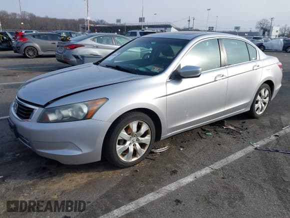 ✅ 2010 Honda Accord EX • VIN: 1HGCP2F70AA181915 • Lot: 43828492. Listed on IAAI with 207,193 mi. Free auction sales archive from the USA and detailed vehicle history report at DreamBid. Image 2.