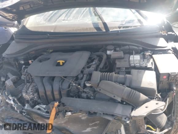 ✅ 2020 Hyundai Elantra SE • VIN: KMHD74LF6LU932085 • Lot: 43084514. Listed on IAAI with 49,631 mi. Free auction sales archive from the USA and detailed vehicle history report at DreamBid. Image 10.
