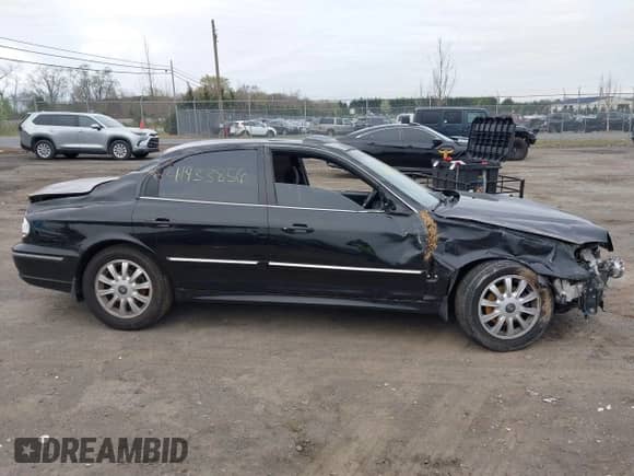 2004 Hyundai Sonata GLS с VIN KMHWF35HX4A068682, выставлен на аукционе IAAI как лот 41933856 с пробегом 127 508 миль миль и . История ставок и продаж доступна на DreamBid. Изображение 14.