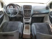 ✅ 2013 Dodge Grand Caravan SXT • VIN: 2C4RDGCG9DR678707 • Лот: 80993925. Опубликован ранее на Copart с пробегом 264 302 миль. Бесплатный доступ к архиву аукционных продаж из США и подробный отчёт об истории автомобиля на DreamBid. Изображение 8.