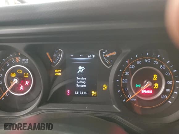 ✅ 2024 Jeep Gladiator Willys • VIN: 1C6HJTAG7RL100645 • Лот: 49543135. Опубликован ранее на Copart с пробегом 13 134 миль. Бесплатный доступ к архиву аукционных продаж из США и подробный отчёт об истории автомобиля на DreamBid. Изображение 9.