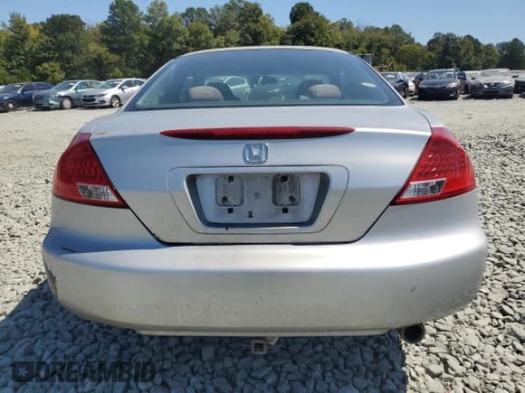 ✅ 2007 Honda Accord LX • VIN: 1HGCM72307A010759 • Lot: 70567985. Listed on Copart with 198,150 mi. Free auction sales archive from the USA and detailed vehicle history report at DreamBid. Image 6.
