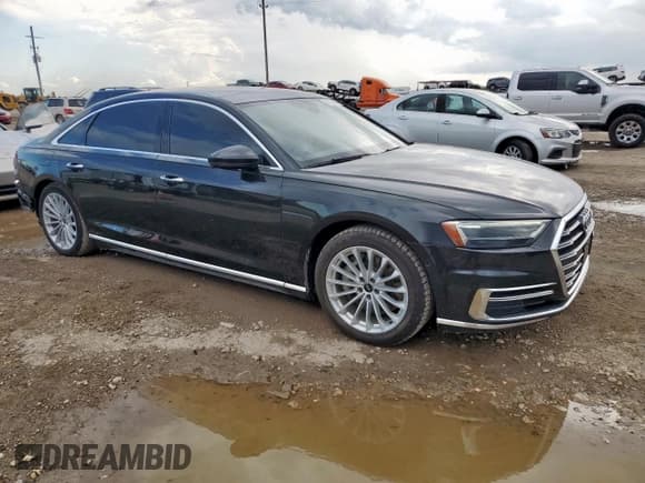 ✅ 2021 Audi A8 • VIN: WAU8DAF88MN031030 • Lot: 67609505. Wystawiony na Copart z przebiegiem 43 259 mil. Bezpłatny archiwum sprzedaży aukcyjnych z USA i szczegółowy raport historii pojazdu na DreamBid. Zdjęcie 4.