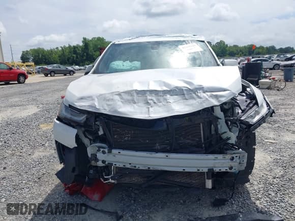 ✅ 2023 Chevrolet Traverse High Country • VIN: 1GNEVNKW7PJ108505 • Lot: 42315127. Wystawiony na IAAI z przebiegiem 79 674 mil. Bezpłatny archiwum sprzedaży aukcyjnych z USA i szczegółowy raport historii pojazdu na DreamBid. Zdjęcie 12.