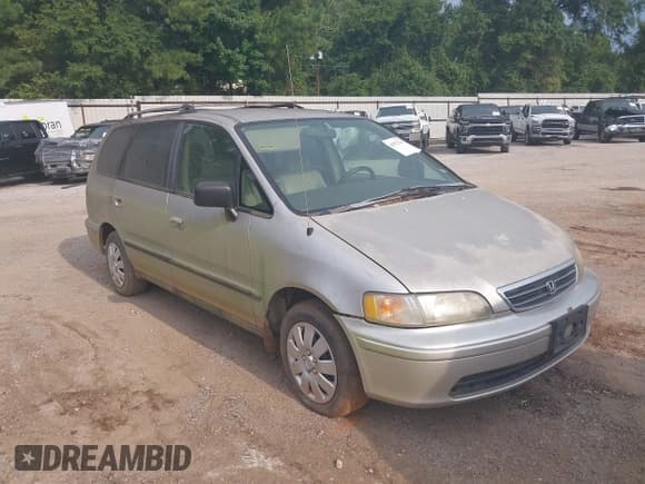 ✅ 1998 Honda Odyssey LX • VIN: JHMRA386XWC001922 • Лот: 42972743. Опубликован ранее на IAAI с пробегом 286 864 миль. Бесплатный доступ к архиву аукционных продаж из США и подробный отчёт об истории автомобиля на DreamBid. Изображение 1.