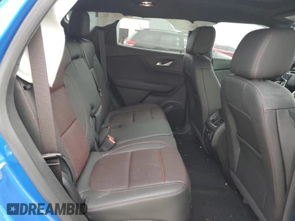 ✅ 2024 Chevrolet Blazer RS • VIN: 3GNKBKRS0RS192357 • Lot: 64292245. Listed on Copart with 32,271 mi. Free auction sales archive from the USA and detailed vehicle history report at DreamBid. Image 11.