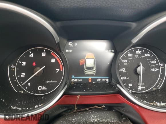 ✅ 2020 Alfa Romeo Stelvio Ti Sport • VIN: ZASPAKBN9L7C99183 • Лот: 64390195. Опубликован ранее на Copart с пробегом 63 491 миль. Бесплатный доступ к архиву аукционных продаж из США и подробный отчёт об истории автомобиля на DreamBid. Изображение 9.