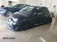 ✅ 2013 FIAT 500 Abarth • VIN: 3C3CFFFH9DT664970 • Лот: 84059114. Опубликован ранее на Copart с пробегом 121 312 миль. Бесплатный доступ к архиву аукционных продаж из США и подробный отчёт об истории автомобиля на DreamBid. Изображение 1.