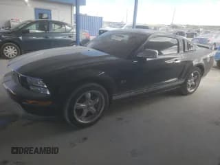 ✅ 2006 Ford Mustang GT Deluxe • VIN: 1ZVFT82H265257057 • Lot: 86852275. Listed on Copart with 20,822 mi. Free auction sales archive from the USA and detailed vehicle history report at DreamBid. Image 1.