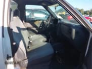 ✅ 2002 Chevrolet S-10 LS • VIN: 1GCCS145X28189294 • Лот: 42632943. Опубликован ранее на IAAI с пробегом 141 229 миль. Бесплатный доступ к архиву аукционных продаж из США и подробный отчёт об истории автомобиля на DreamBid. Изображение 5.