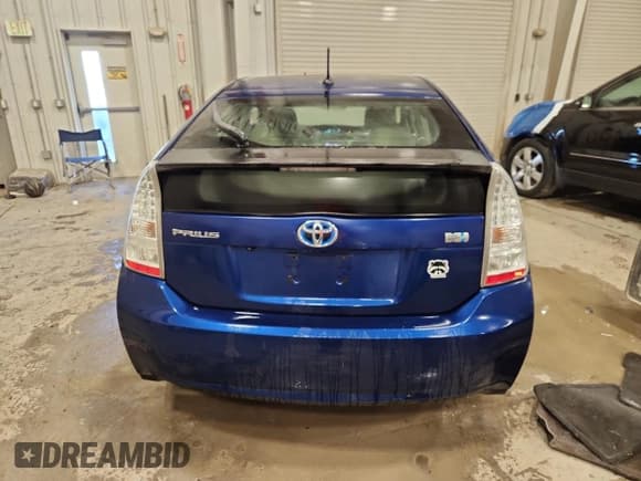✅ 2010 Toyota Prius IV • VIN: JTDKN3DU9A0196630 • Lot: 91827025. Listed on Copart with 213,088 mi. Free auction sales archive from the USA and detailed vehicle history report at DreamBid. Image 6.