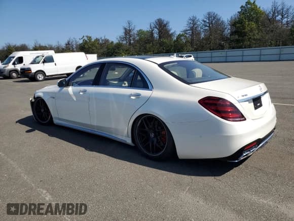 ✅ 2019 Mercedes-Benz S 63 AMG • VIN: WDDUG8JB3KA489914 • Lot: 81396535. Listed on Copart with Not provided. Free auction sales archive from the USA and detailed vehicle history report at DreamBid. Image 2.