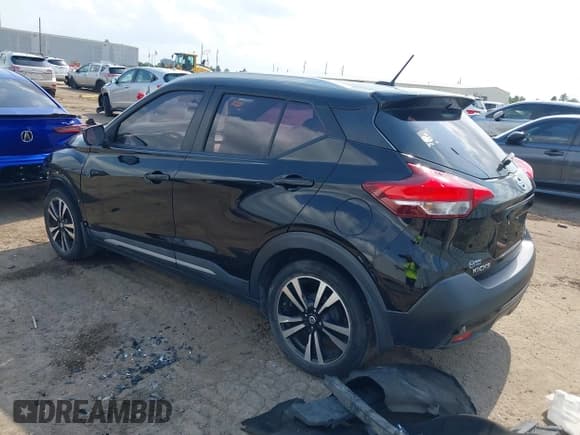 ✅ 2019 Nissan Kicks SR • VIN: 3N1CP5CU2KL528359 • Лот: 42107996. Опубликован ранее на IAAI с пробегом 54 320 миль. Бесплатный доступ к архиву аукционных продаж из США и подробный отчёт об истории автомобиля на DreamBid. Изображение 3.