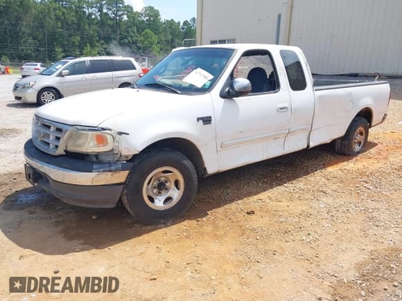 ✅ 1999 Ford F-150 XL • VIN: 1FTRX17L2XNB70799 • Lot: 42762580. Listed on IAAI with Not provided. Free auction sales archive from the USA and detailed vehicle history report at DreamBid. Image 2.