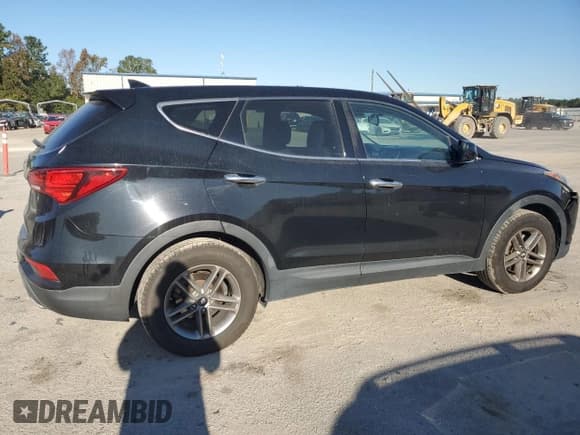 ✅ 2017 Hyundai Santa Fe 2.4L • VIN: 5XYZTDLB4HG390447 • Лот: 87127465. Опубликован ранее на Copart с пробегом 150 668 миль. Бесплатный доступ к архиву аукционных продаж из США и подробный отчёт об истории автомобиля на DreamBid. Изображение 3.