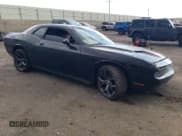 ✅ 2015 Dodge Challenger SXT • VIN: 2C3CDZAG1FH821151 • Lot: 69215294. Wystawiony na Copart z przebiegiem Nie podano. Bezpłatny archiwum sprzedaży aukcyjnych z USA i szczegółowy raport historii pojazdu na DreamBid. Zdjęcie 4.