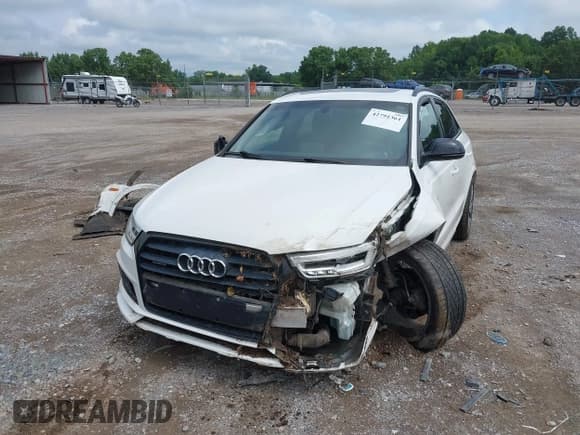 ✅ 2018 Audi Q3 Premium Plus • VIN: WA1JCCFS8JR018954 • Лот: 42791361. Опубликован ранее на IAAI с пробегом 118 705 миль. Бесплатный доступ к архиву аукционных продаж из США и подробный отчёт об истории автомобиля на DreamBid. Изображение 6.