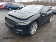 ✅ 2019 Jaguar I-Pace SE • VIN: SADHC2S14K1F71135 • Lot: 41155996. Wystawiony na IAAI z przebiegiem 45 800 mil. Bezpłatny archiwum sprzedaży aukcyjnych z USA i szczegółowy raport historii pojazdu na DreamBid. Zdjęcie 2.