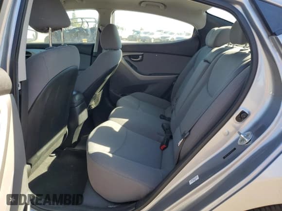 ✅ 2015 Hyundai Elantra SE • VIN: 5NPDH4AE1FH605233 • Lot: 85424165. Listed on Copart with 76,624 mi. Free auction sales archive from the USA and detailed vehicle history report at DreamBid. Image 10.