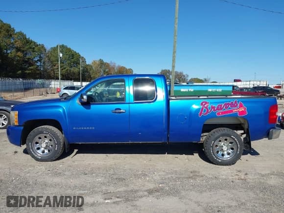 ✅ 2011 Chevrolet Silverado 1500 LS • VIN: 1GCRCREA1BZ185646 • Lot: 43515038. Listed on IAAI with 143,051 mi. Free auction sales archive from the USA and detailed vehicle history report at DreamBid. Image 14.