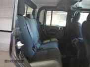 ✅ 2024 Jeep Gladiator Sport S • VIN: 1C6HJTAG6RL131532 • Lot: 62413015. Listed on Copart with 8,786 mi. Free auction sales archive from the USA and detailed vehicle history report at DreamBid. Image 11.